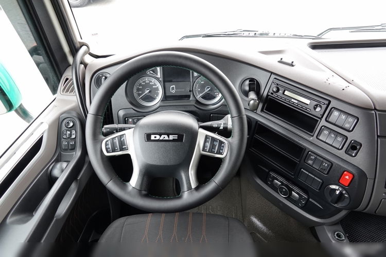 DAF XF 530 / HYDRAULIKA / KLIMA POSTOJOWA / 2019 / SSC / OPONY 100% / PO KONTRAKCIE SERWISOWYM zdjęcie 28