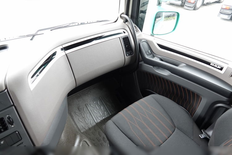 DAF XF 530 / HYDRAULIKA / KLIMA POSTOJOWA / 2019 / SSC / OPONY 100% / PO KONTRAKCIE SERWISOWYM zdjęcie 31