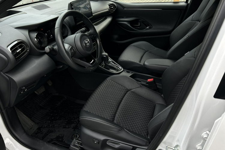 Toyota Yaris 1.5 HSD 116KM SELECTION STYLE SMART, salon Polska, gwarancja, FV23% zdjęcie 10