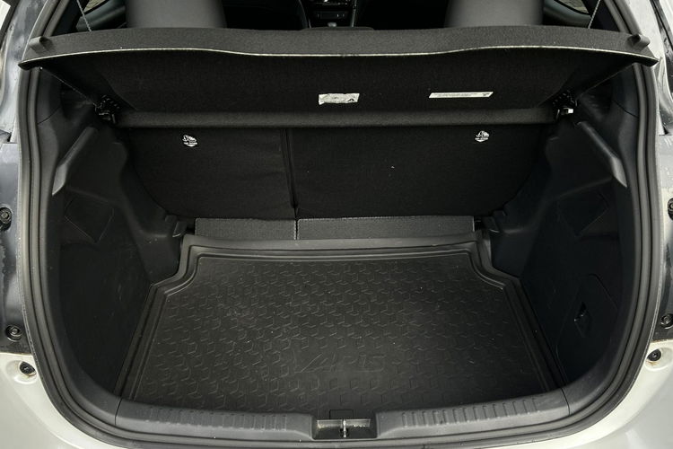 Toyota Yaris 1.5 HSD 116KM SELECTION STYLE SMART, salon Polska, gwarancja, FV23% zdjęcie 12