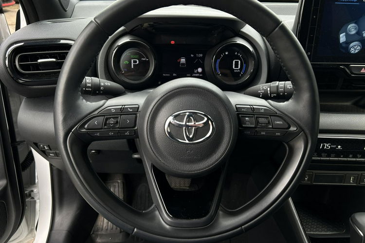 Toyota Yaris 1.5 HSD 116KM SELECTION STYLE SMART, salon Polska, gwarancja, FV23% zdjęcie 21