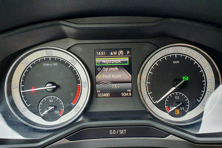 Skoda Superb STYLE, Bi-xenon, NAVI, Canton, DSG, Salon PL, serwis ASO, F.VAT23, leasing zdjęcie 25