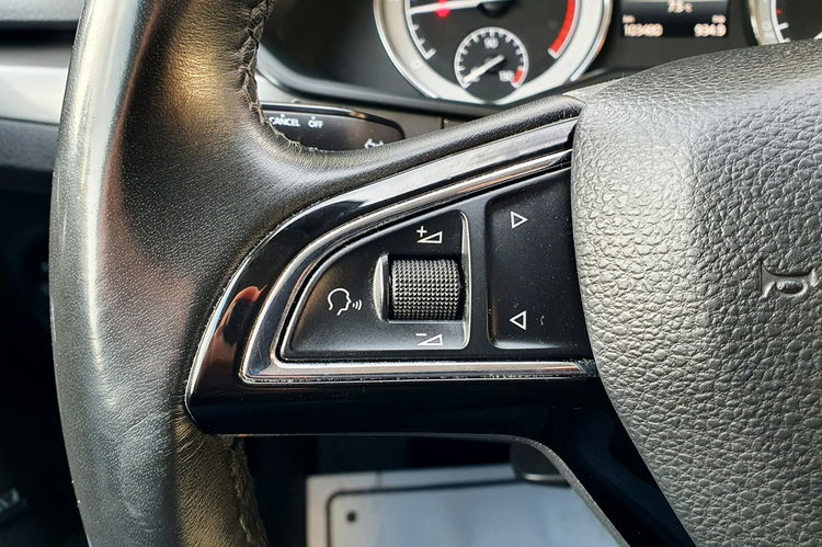 Skoda Superb STYLE, Bi-xenon, NAVI, Canton, DSG, Salon PL, serwis ASO, F.VAT23, leasing zdjęcie 31