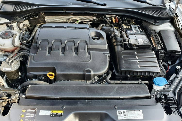 Skoda Superb STYLE, Bi-xenon, NAVI, Canton, DSG, Salon PL, serwis ASO, F.VAT23, leasing zdjęcie 41