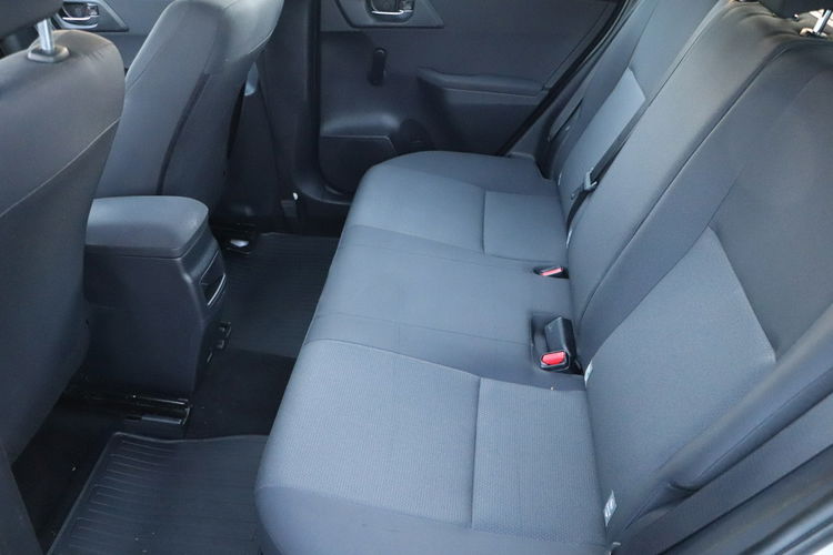 Toyota Auris krajowy.2016-rejestracja.6-bieg, zarejestr, opony dod.gratis zdjęcie 19