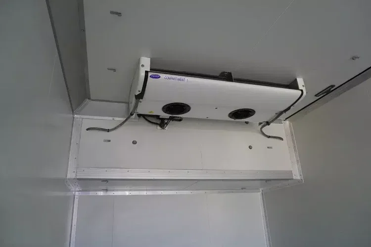 DAF XF 480 / 2021 / Chłodnia Krone Multitemperatura / 185 000 km zdjęcie 16