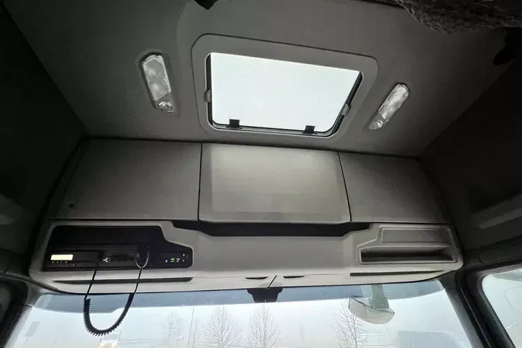 S500 Pełna opcja cały na poduszce z Niemiec scania idealny stan zdjęcie 28