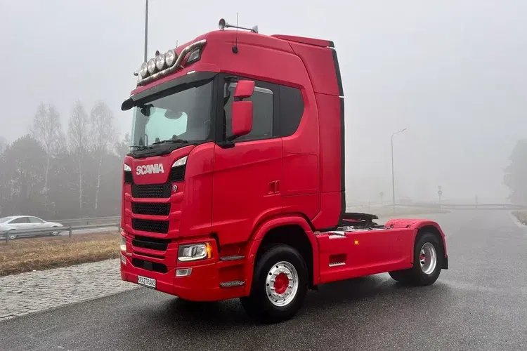S500 Pełna opcja cały na poduszce z Niemiec scania idealny stan zdjęcie 30