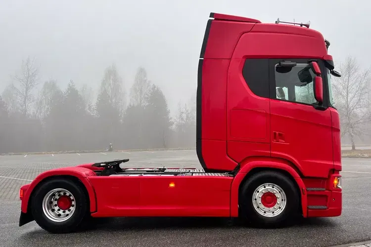 S500 Pełna opcja cały na poduszce z Niemiec scania idealny stan zdjęcie 6