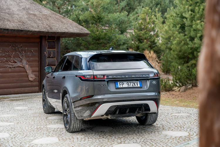 Land Rover Range Rover VELAR 2.0D 240KM / R DYNAMIC zdjęcie 13