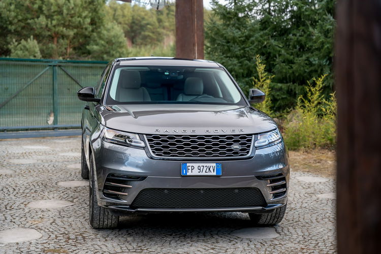 Land Rover Range Rover VELAR 2.0D 240KM / R DYNAMIC zdjęcie 5