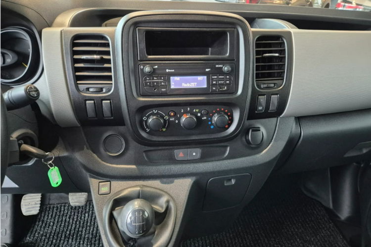 Renault Trafic 1.6 DCi 120 KM / WYSOKI /L2H3/ WEBASTO /ORYGINALNY NISKI PRZEBIEG/1 WŁ zdjęcie 15