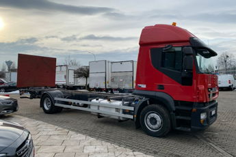 Iveco Stralis Iveco STRALIS S 36 AT 190 / BDF / DŁUGA RAMA 7.72M // SYPIALKA