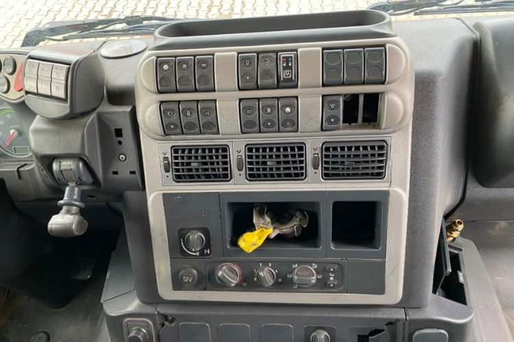 Stralis Iveco STRALIS S 36 AT 190 / BDF / DŁUGA RAMA 7.72M // SYPIALKA zdjęcie 21