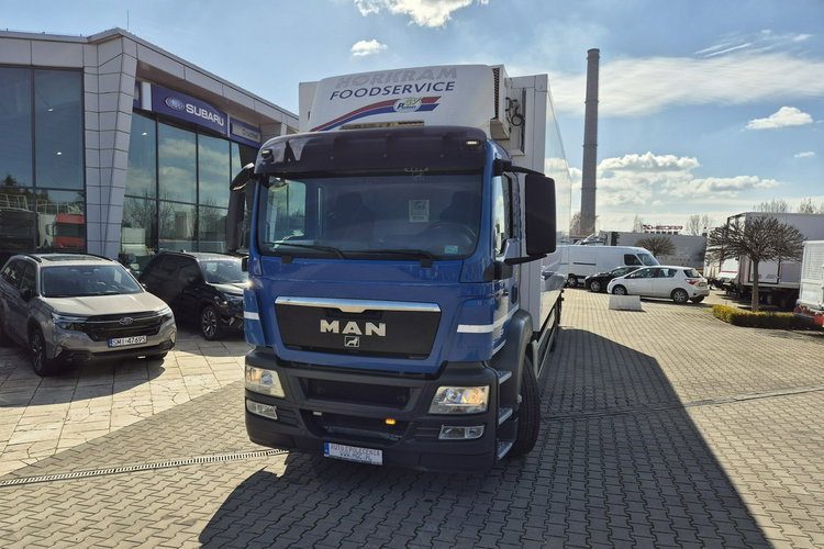 TGS 26.320 MAN TGS 26.320 / NAJLEPSZA OFERTA 3 OSIOWEJ CHŁODNI //FRIGOBLOCK 4 zdjęcie 3