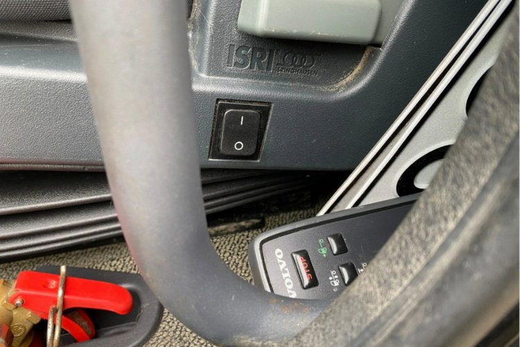 Volvo FL240 zdjęcie 22