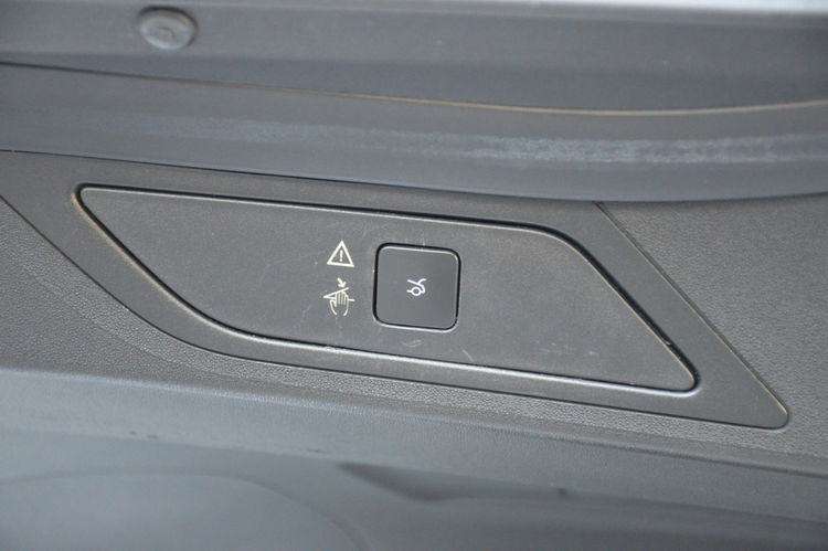 Citroen C4 Grand Picasso Opłacony 1.2T Lift Serwis Panorama Masaże JBL As.parkowania BLISS zdjęcie 3