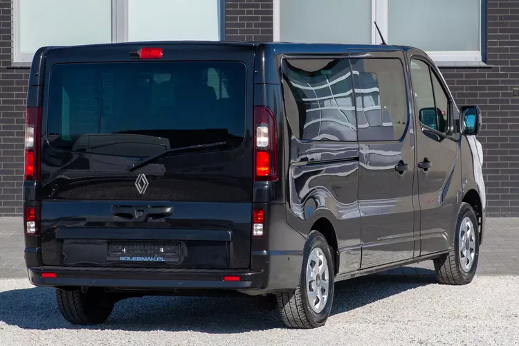 Renault trafic zdjęcie 3