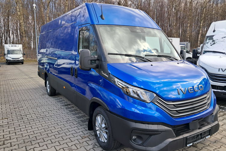 IVECO Daily 35S18HA8 V zdjęcie 13