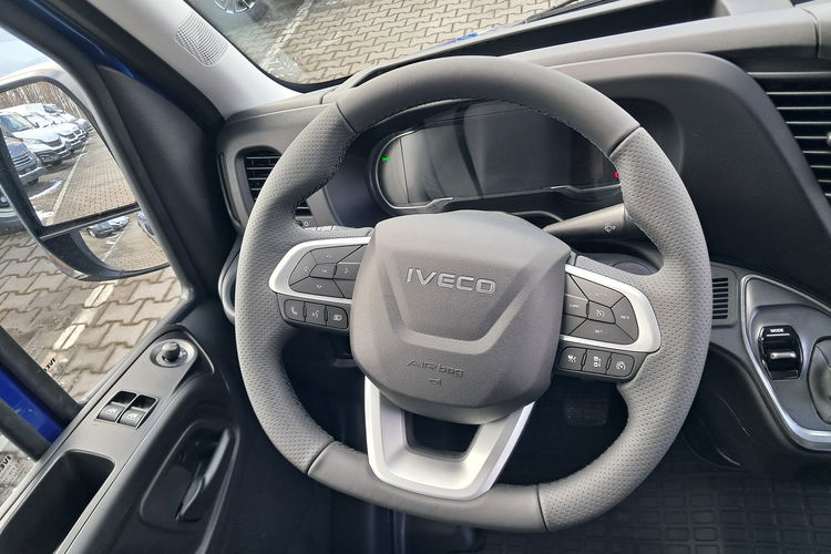 IVECO Daily 35S18HA8 V zdjęcie 16