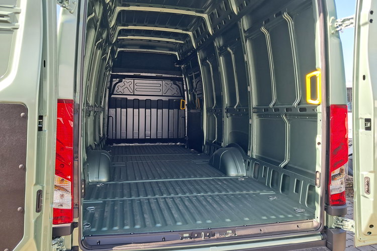 IVECO Daily 35S18HA8 V zdjęcie 14