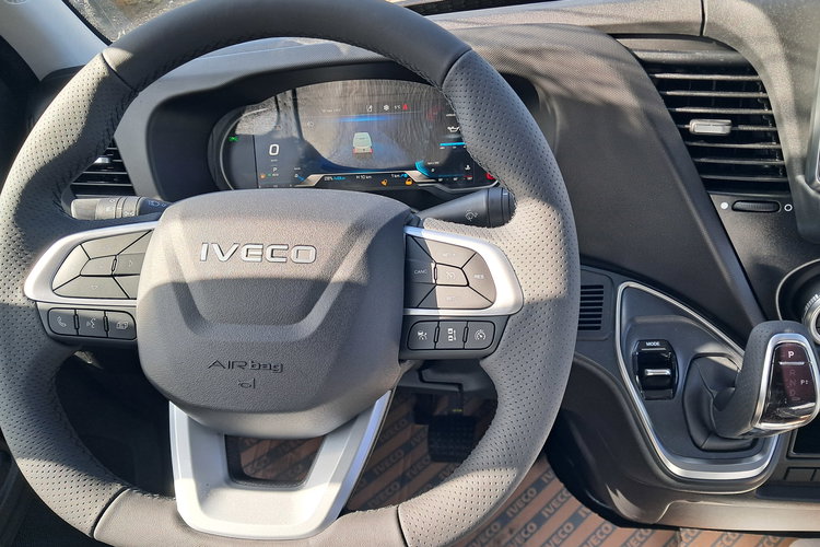 IVECO Daily 35S18HA8 V zdjęcie 6