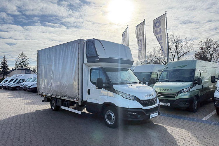 IVECO/CARPOL DAILY 35 S18 zdjęcie 2