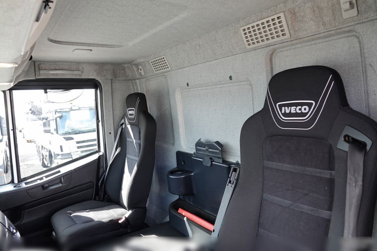Iveco X-WAY 480 / 8X4 / WYWROTKA / HYDROBURTA / BORDMATIC / HYDROKLAPA / HARDOX / KAMERA  zdjęcie 36