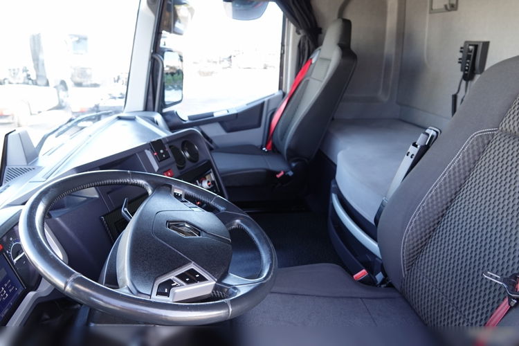 Renault T460 / RETARDER / METALIK / OPONY 100% / PO KONTRAKCIE SERWISOWYM zdjęcie 24
