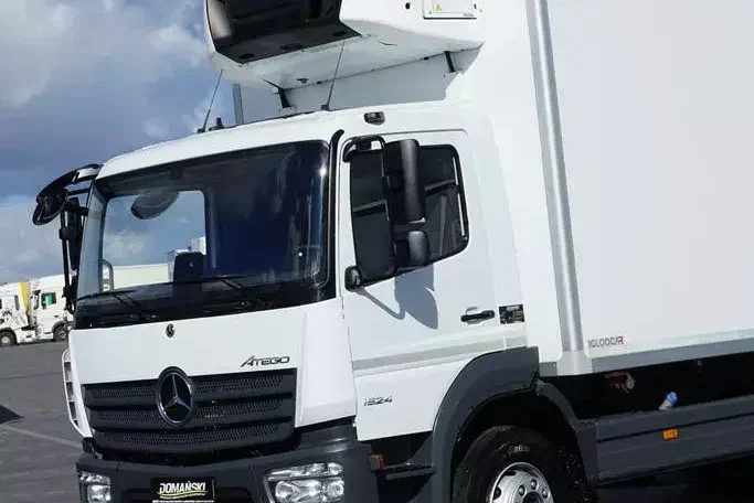 Mercedes ATEGO / 1524 / EURO 6 / CHŁODNIA + WINDA / 16 PALET / ŁAD. 7765KG zdjęcie 21