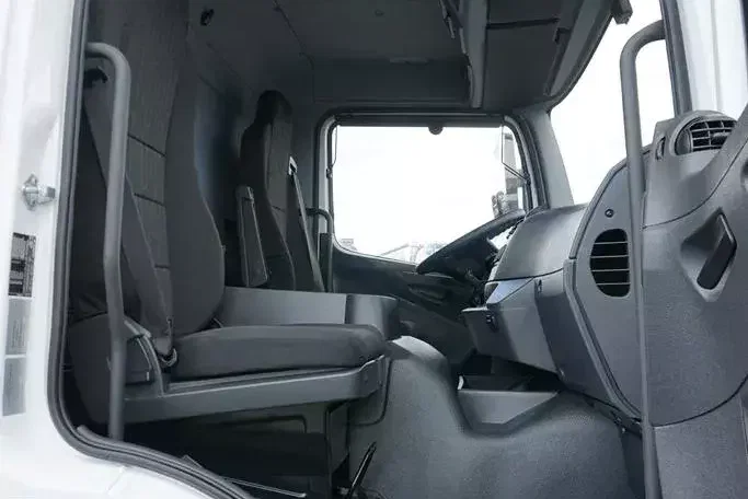 Mercedes ATEGO / 1524 / EURO 6 / CHŁODNIA + WINDA / 16 PALET / ŁAD. 7765KG zdjęcie 8