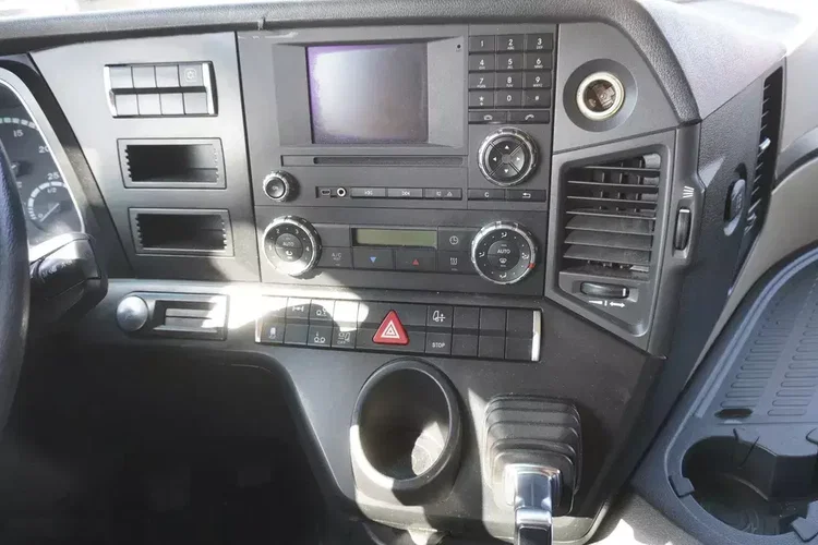 Mercedes Actros 2543 / BDF / Retarder / kabina sypialna zdjęcie 20