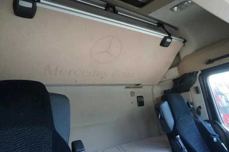Mercedes Actros 2543 / BDF / Retarder / kabina sypialna zdjęcie 25