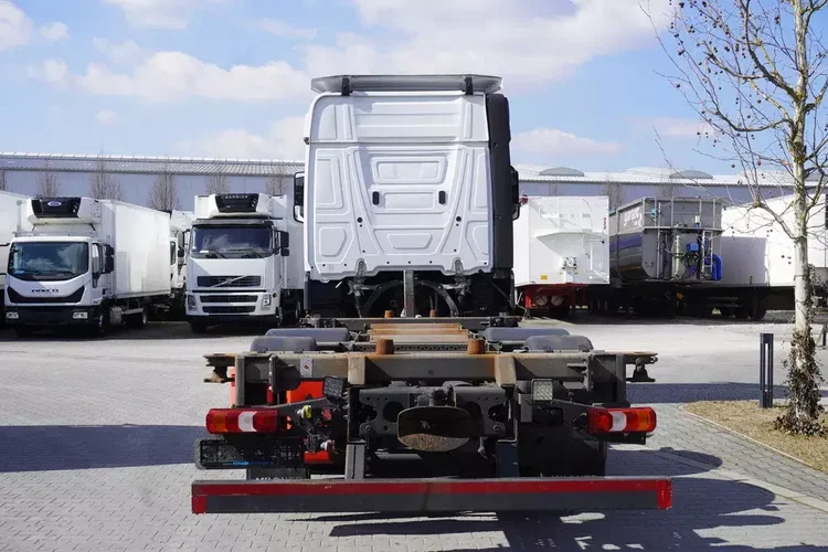 Mercedes Actros 2543 / BDF / Retarder / kabina sypialna zdjęcie 5