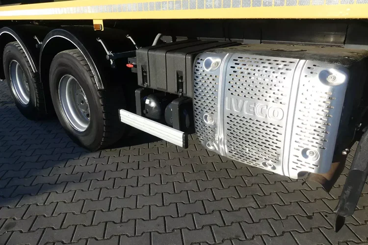 Iveco TRAKKER 450 / 8x4 / EURO 6 / PALFINGER PK 22002-EH / zdjęcie 16