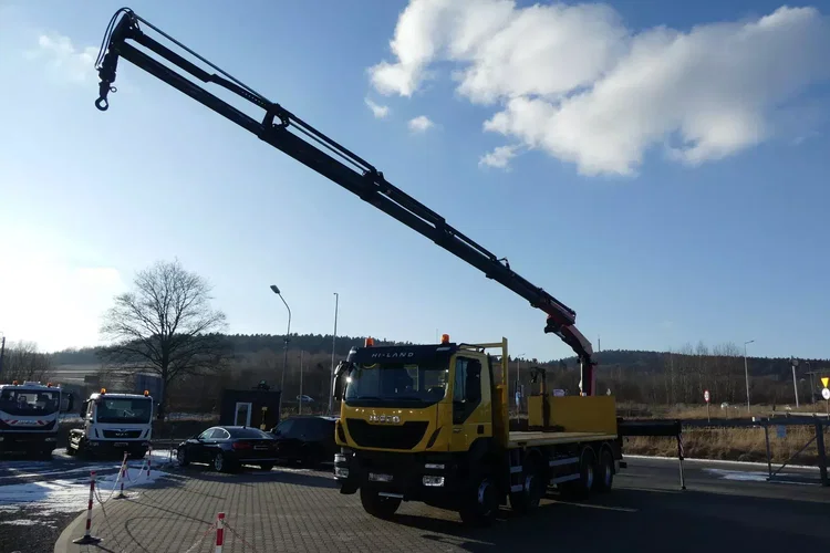 Iveco TRAKKER 450 / 8x4 / EURO 6 / PALFINGER PK 22002-EH / zdjęcie 2