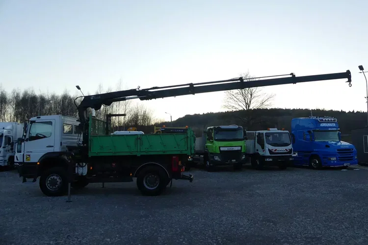 Mercedes AXOR 1828 4x4 / WYWROTKA + HDS HIAB 10.3 m / SKŁADANY W Z / zdjęcie 3