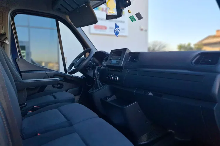 Renault Master zdjęcie 32