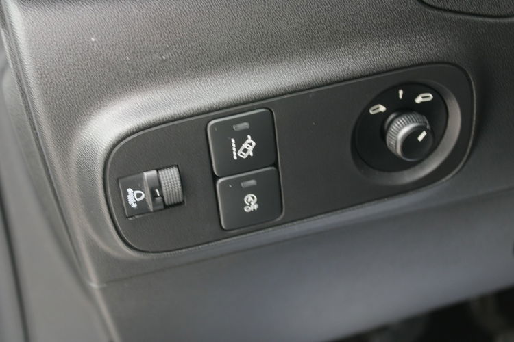Citroen C3 PureTech S&S Feel zdjęcie 13