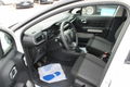 samochód osobowy Citroen zdjęcie 19