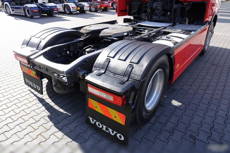 Volvo FH 500 / XXL / KLIMA POSTOJOWA / I-SAVE / NOWY MODEL / OPONY 100% / PO ZŁOTYM KONTRAKCIE SERWISOWYM zdjęcie 14