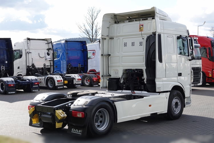 DAF XF 480 / ADR / RETARDER / KLIMA POSTOJOWA / CAŁY NA PODUSZKACH / OPONY 100% zdjęcie 7