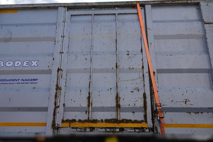 BODEX / WYWROTKA 65 M3 / STALOWA / DO ZŁOMU / OŚ PODNOSZONA / DRZWI BOCZNE / 2018 ROK zdjęcie 18