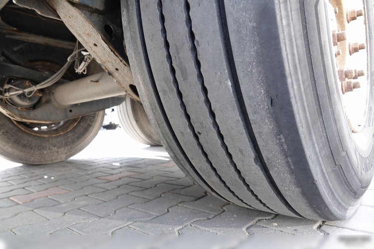 BODEX / WYWROTKA 65 M3 / STALOWA / DO ZŁOMU / OŚ PODNOSZONA / DRZWI BOCZNE / 2018 ROK zdjęcie 21