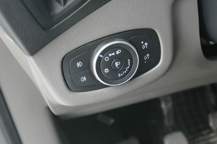 Ford Tourneo Connect Titanium 120HP Panorama F-vat Gwarancja Krajowy zdjęcie 10