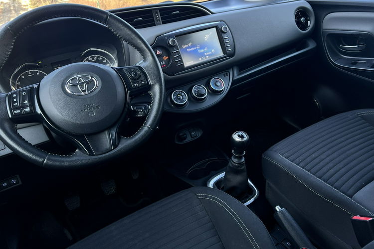 Toyota Yaris Salon Polska Poleasingowy I właściciel Serwis ASO VAT 23% Bezwypadkowy zdjęcie 6