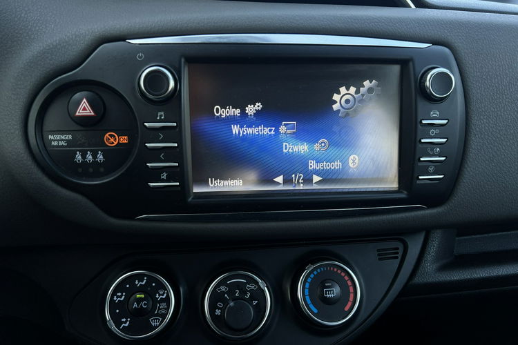 Toyota Yaris Salon Polska Poleasingowy I właściciel Serwis ASO VAT 23% Bezwypadkowy zdjęcie 8