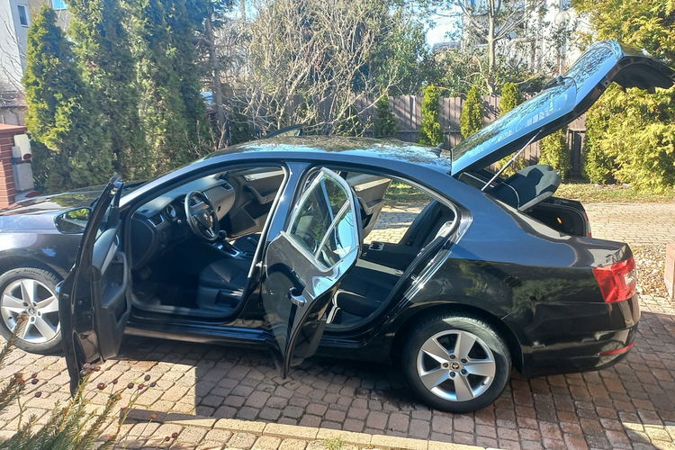 Skoda Octavia DSG Salon PL Serwis ASO 1.5 TSI 150KM F.VAT23% 32439 Netto zdjęcie 5