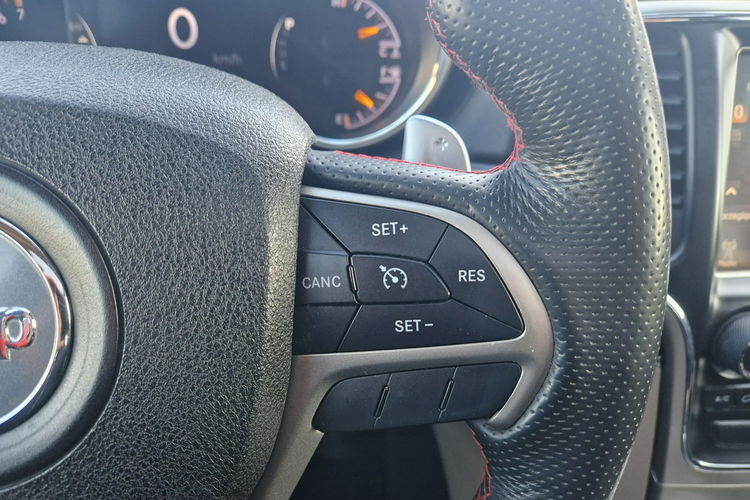 Jeep Grand Cherokee Stylizacja SRT Jedyny taki w Polsce GAZ H/K Szyber Kamera Gwarancja zdjęcie 15