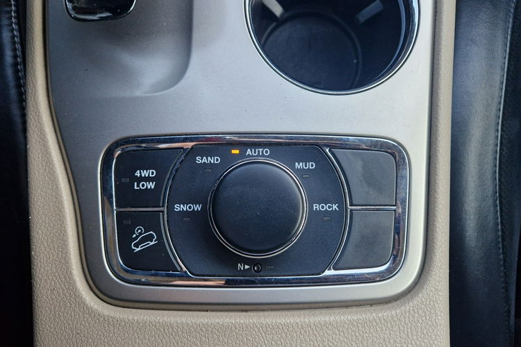 Jeep Grand Cherokee Stylizacja SRT Jedyny taki w Polsce GAZ H/K Szyber Kamera Gwarancja zdjęcie 20